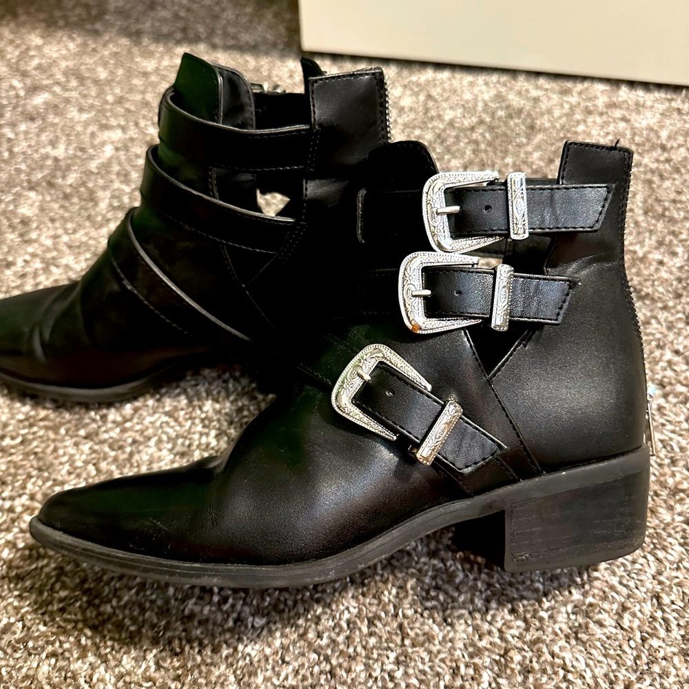 Madden girl, buckle, low rise booties